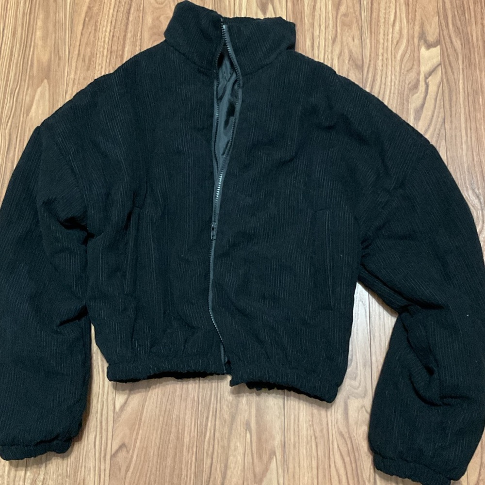 SHEIN black jacket crop